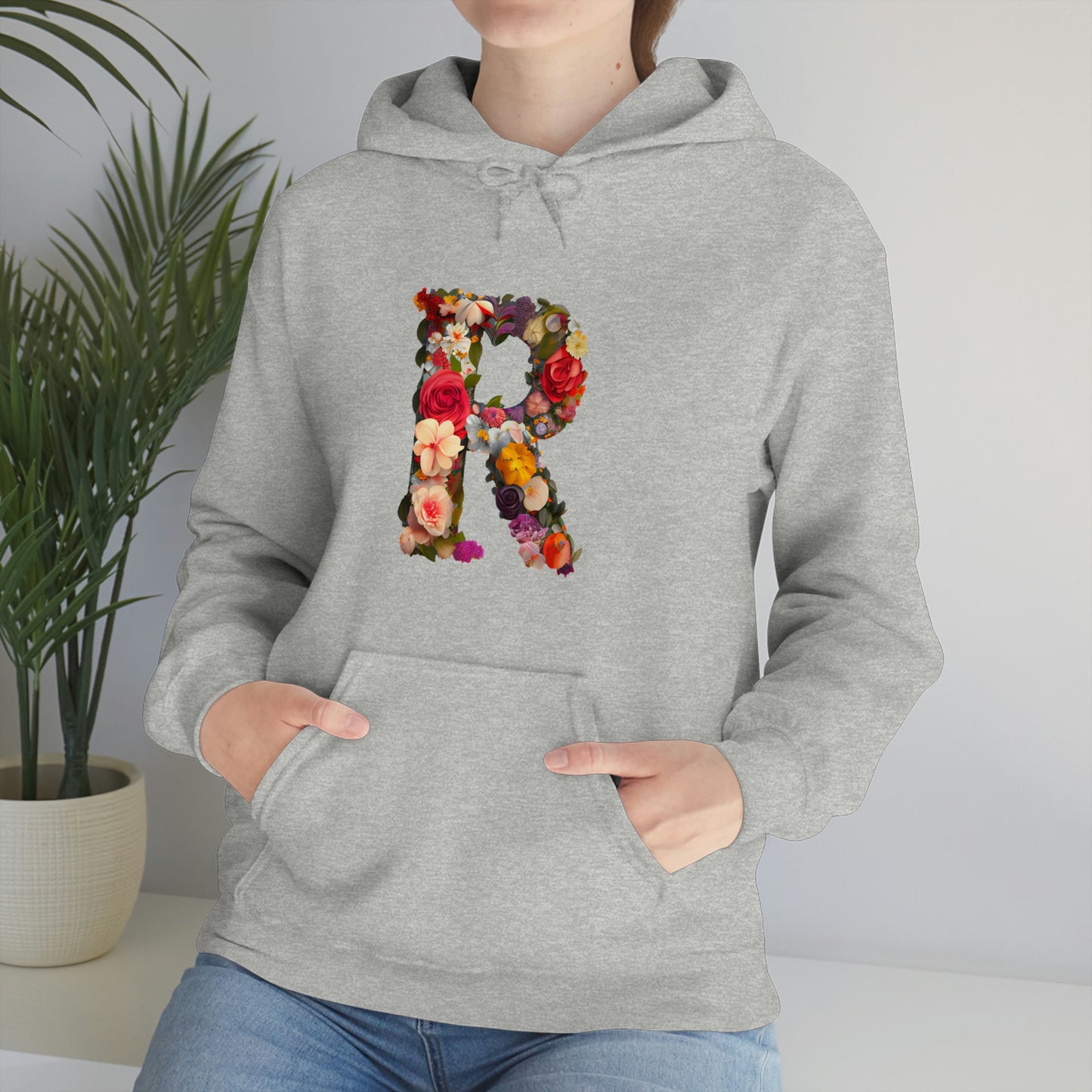 Unisex Heavy Blend™ Hooded Sweatshirt "R"