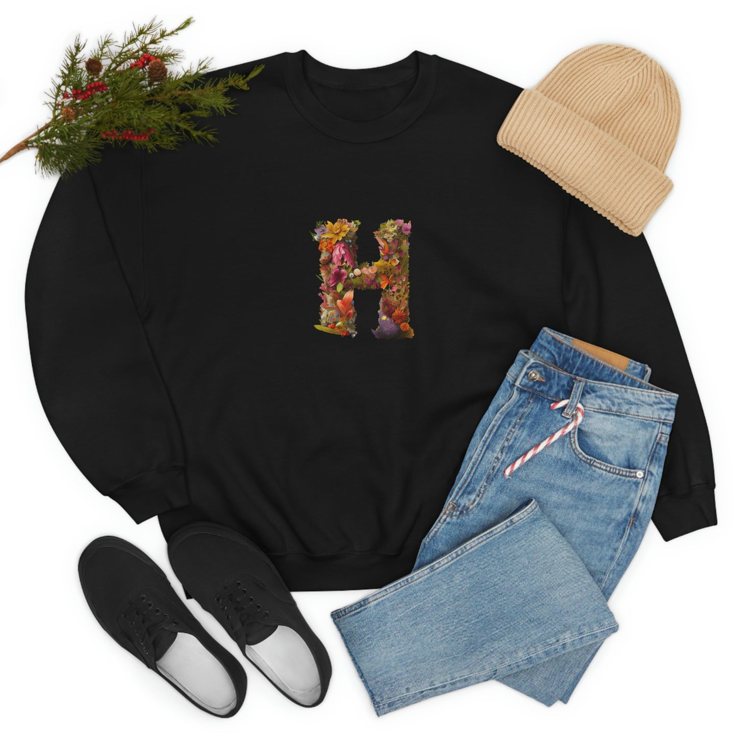 Unisex Heavy Blend™ Crewneck Sweatshirt "H"