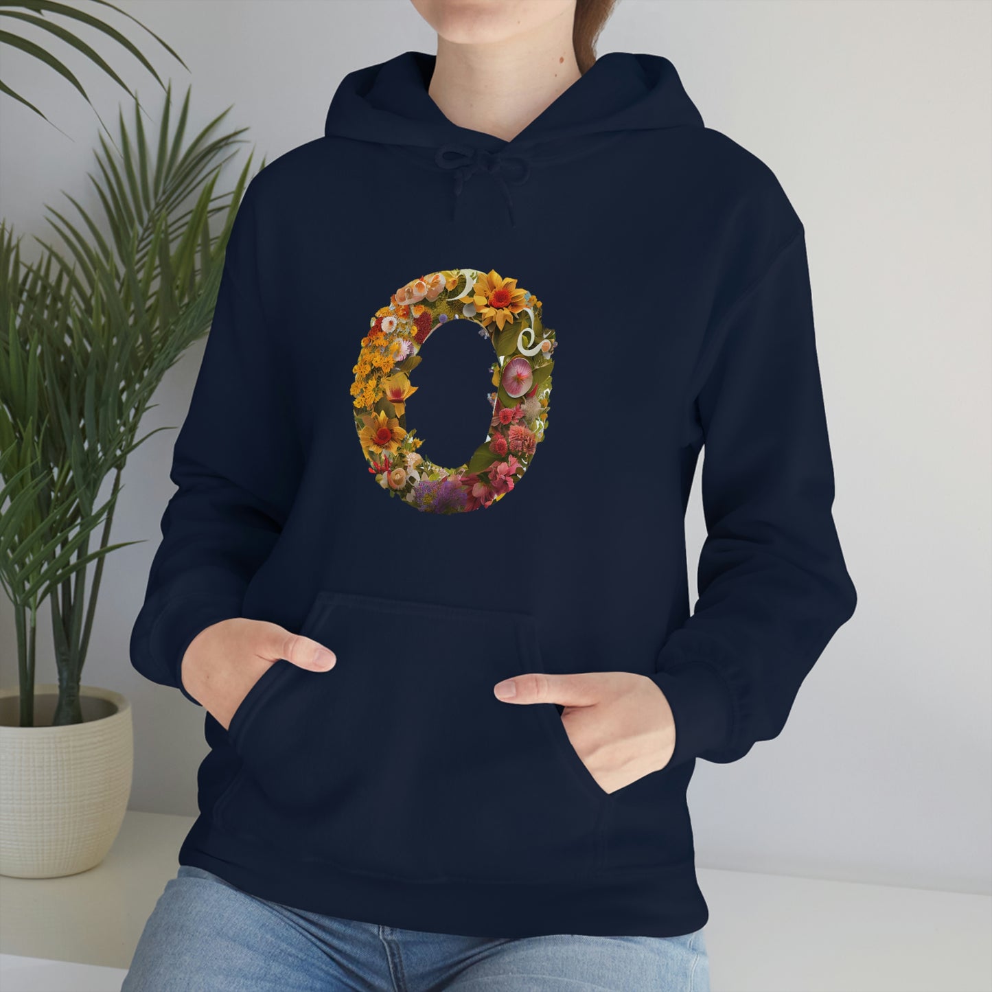 Unisex Heavy Blend™ Hooded Sweatshirt "O"