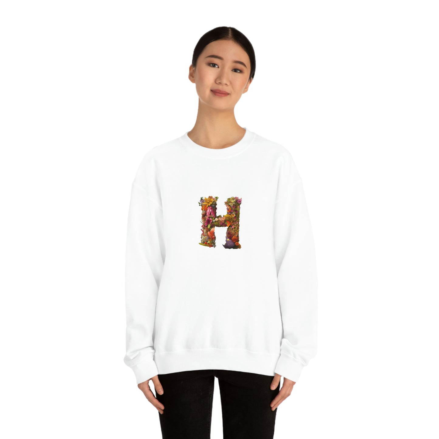 Unisex Heavy Blend™ Crewneck Sweatshirt "H"