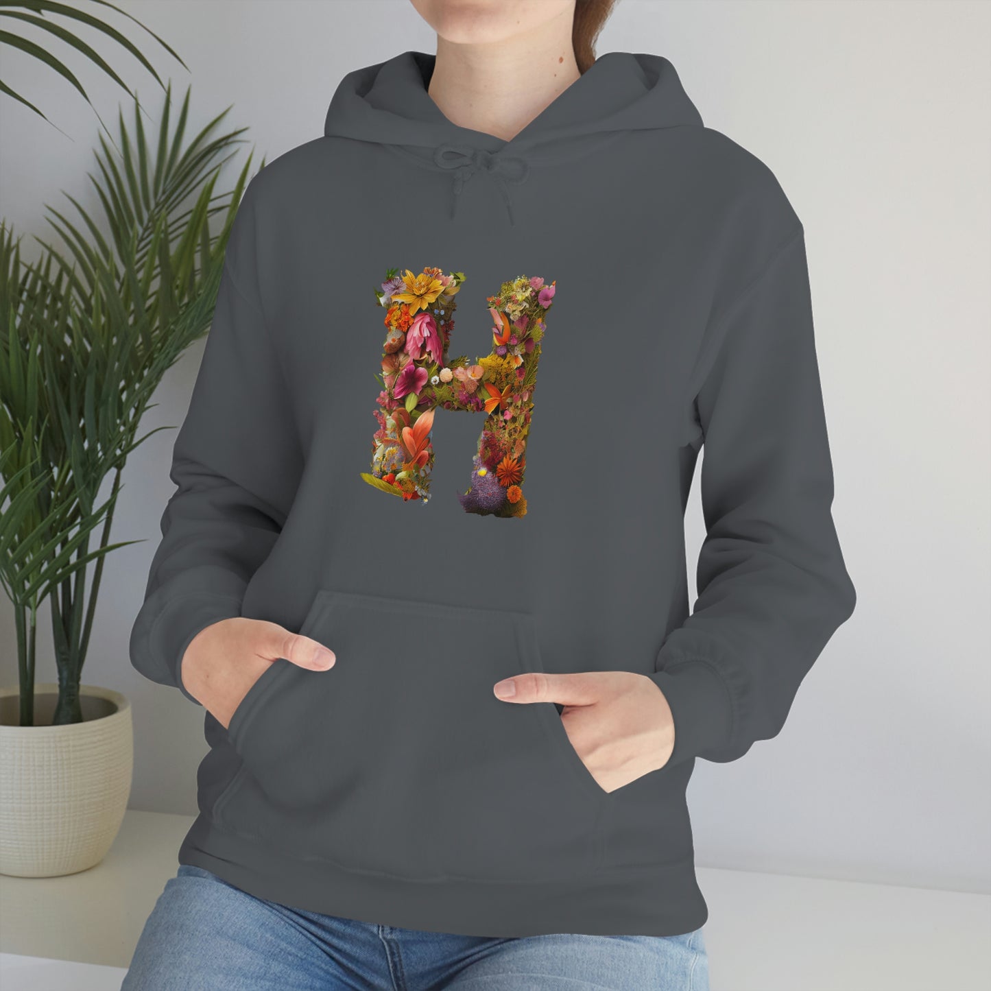 Unisex Heavy Blend™ Hooded Sweatshirt "H"