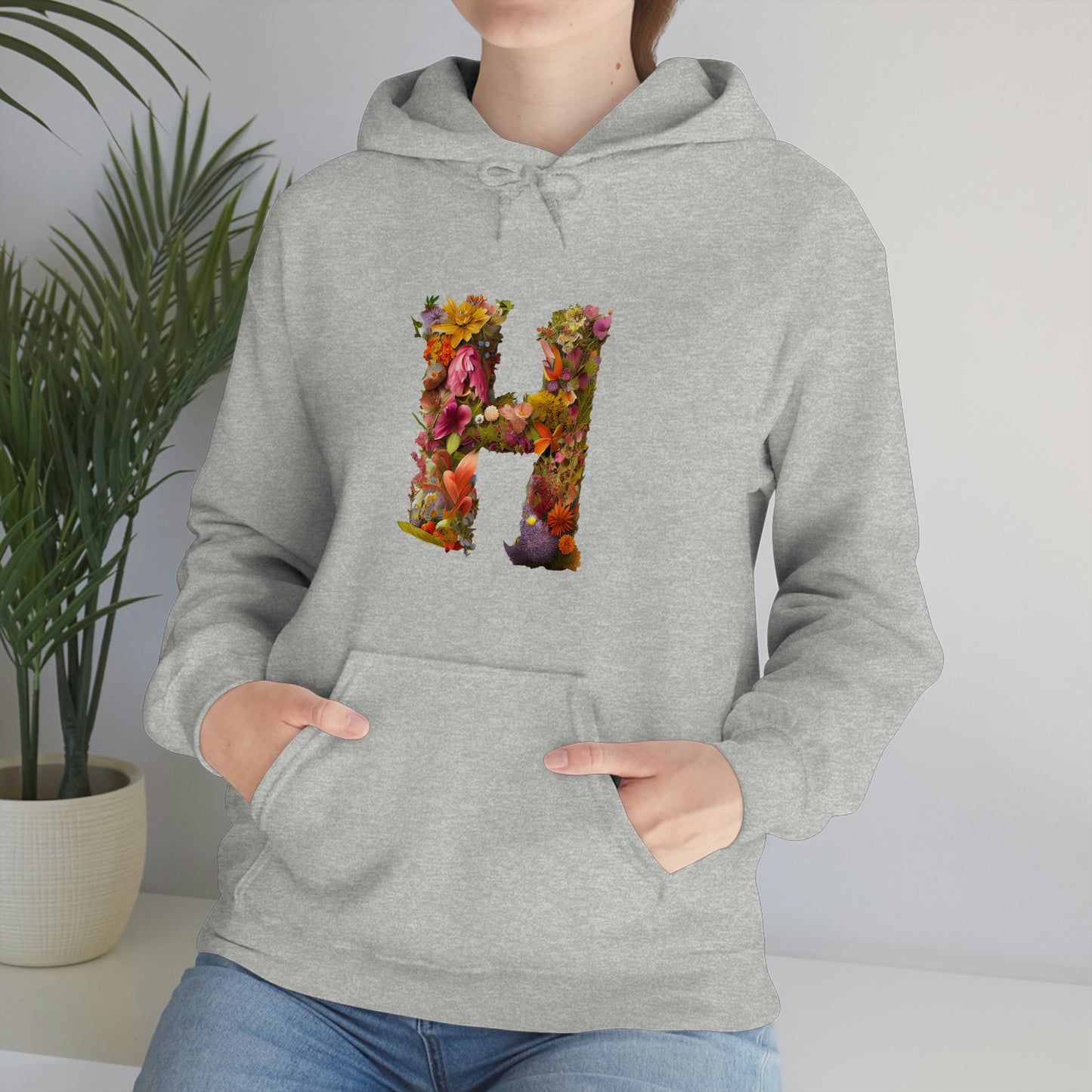 Unisex Heavy Blend™ Hooded Sweatshirt "H"