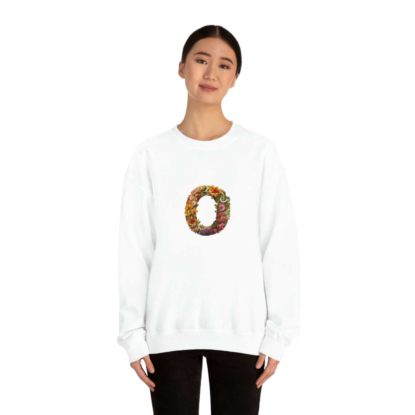 Unisex Heavy Blend™ Crewneck Sweatshirt "O"