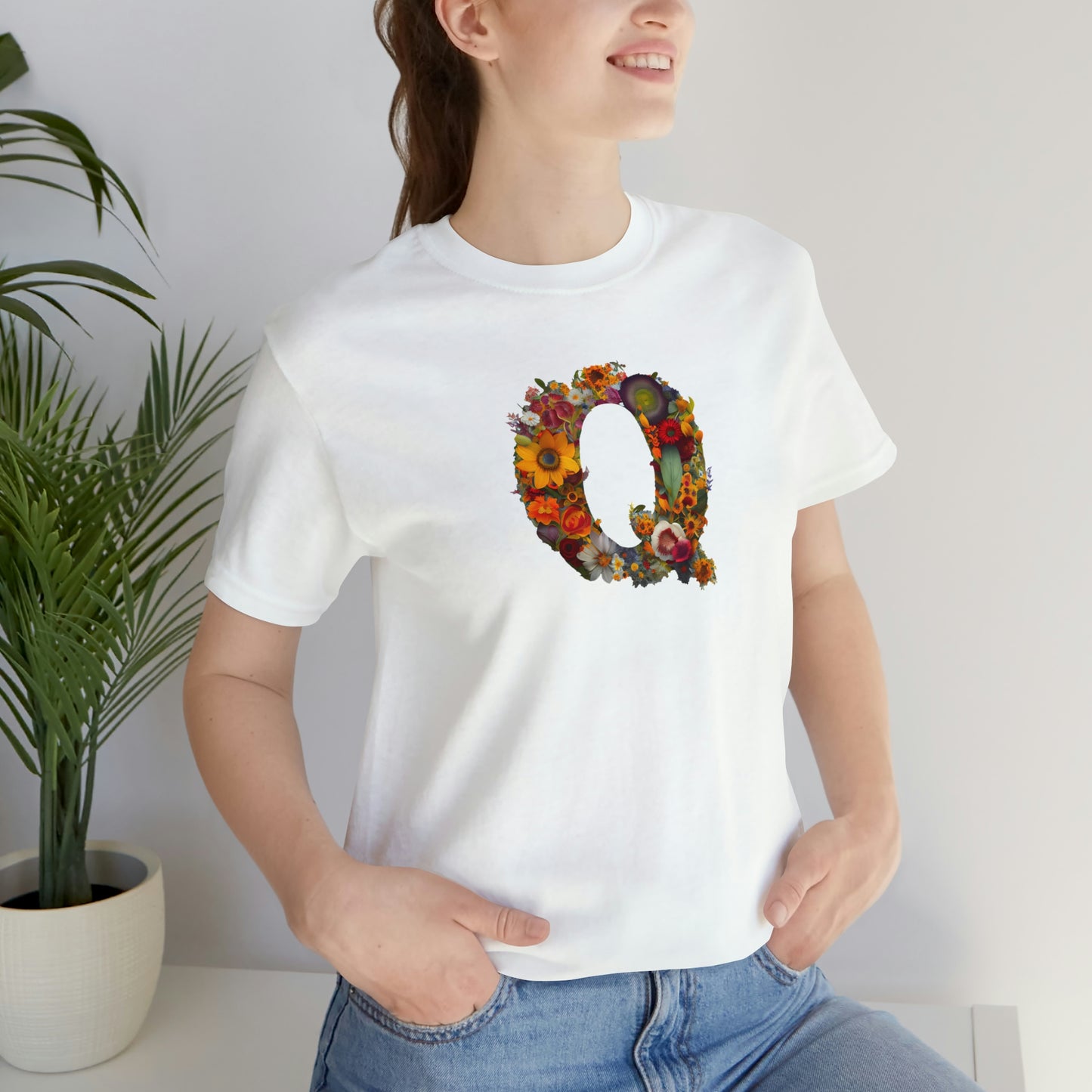 Unisex Jersey Short Sleeve Tee "Q"